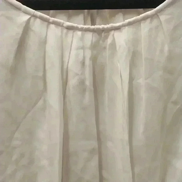 Joie Beautiful Flowing 100% Silk Blouse Size L - Picture 5 of 8